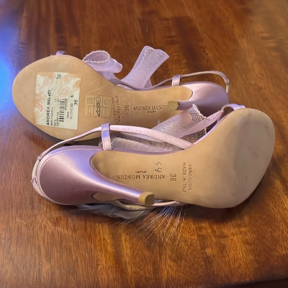 Andrea Mondin Satin Sling Back Heels - Picture 7 of 8